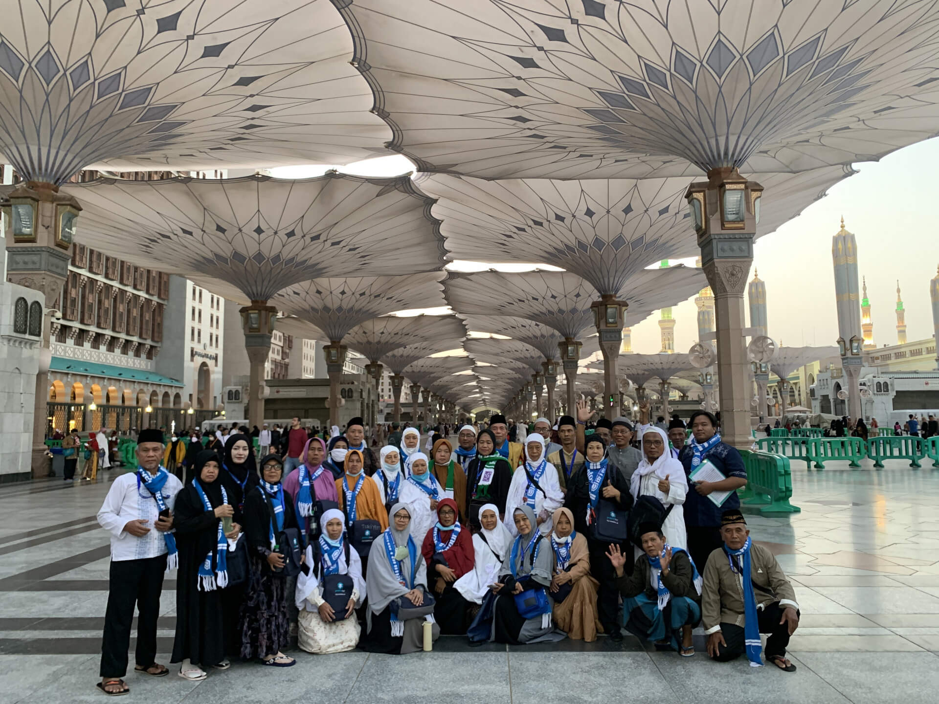 di masjid nabawi keliling