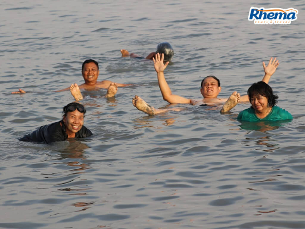 Holyland Katolik Rm Adipati Yunus 17 February 2020