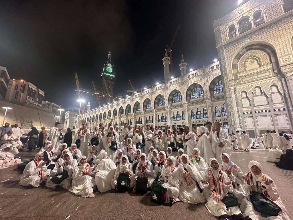 Umrah Berkah dan Bu Haji Lia