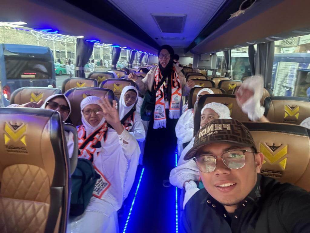 Umrah Awal Ramadhan Ustadzah Hasanah Nur