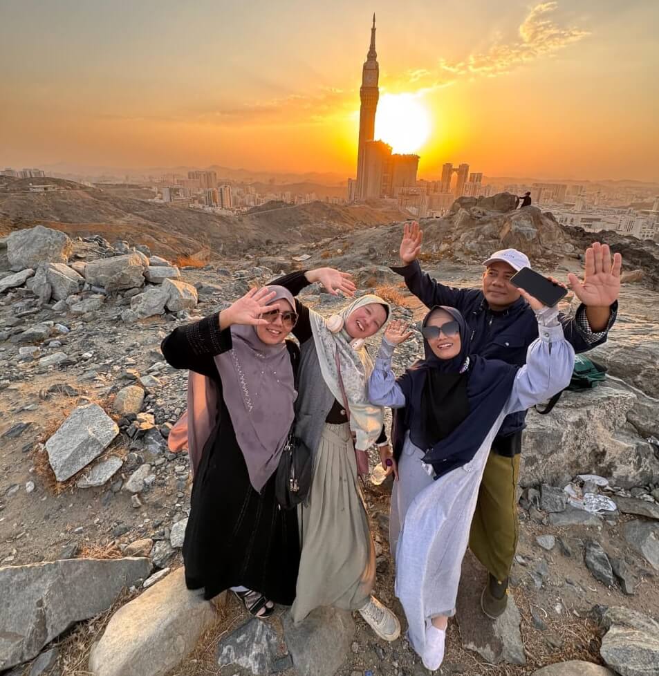 WhatsApp Image 2025-09-12 at 18.34.35.jpg