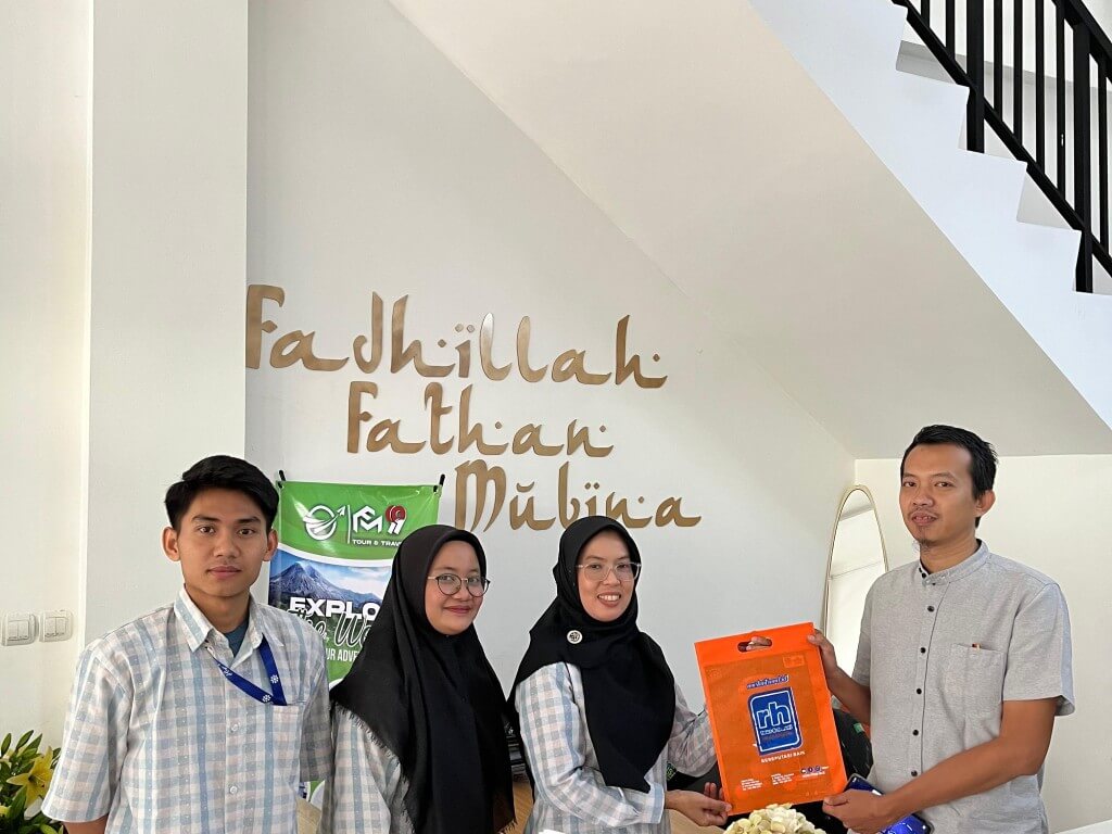 PT FADHILLAH FATTAN MUBINA