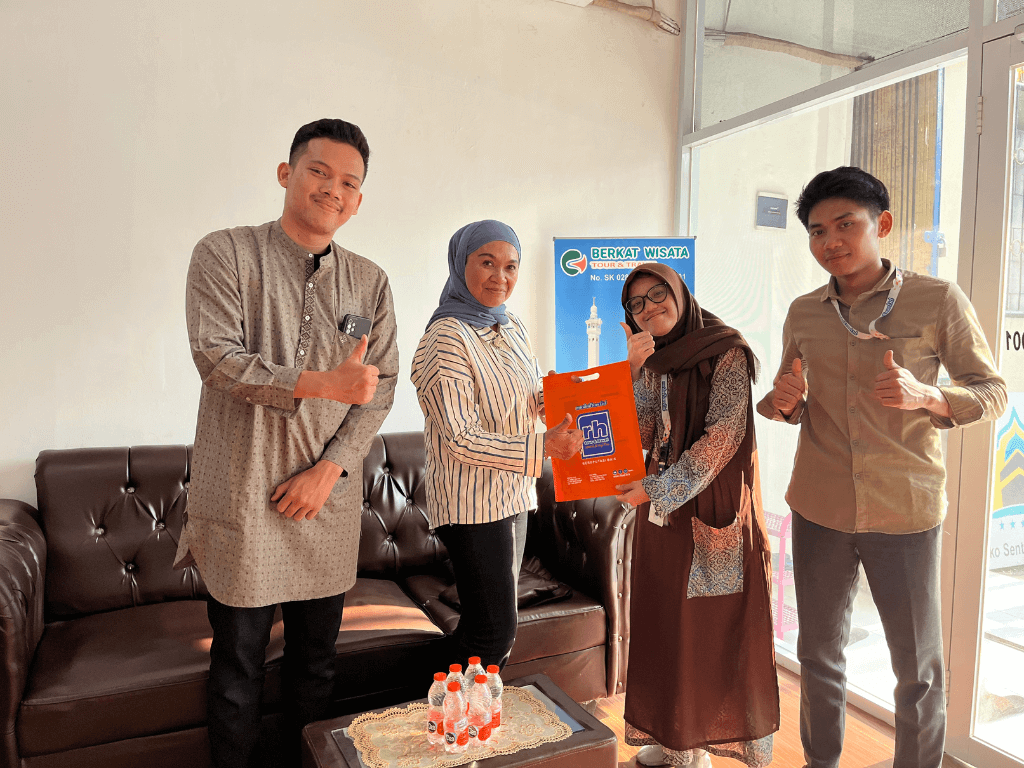Berkat Wisata Tour & Travel