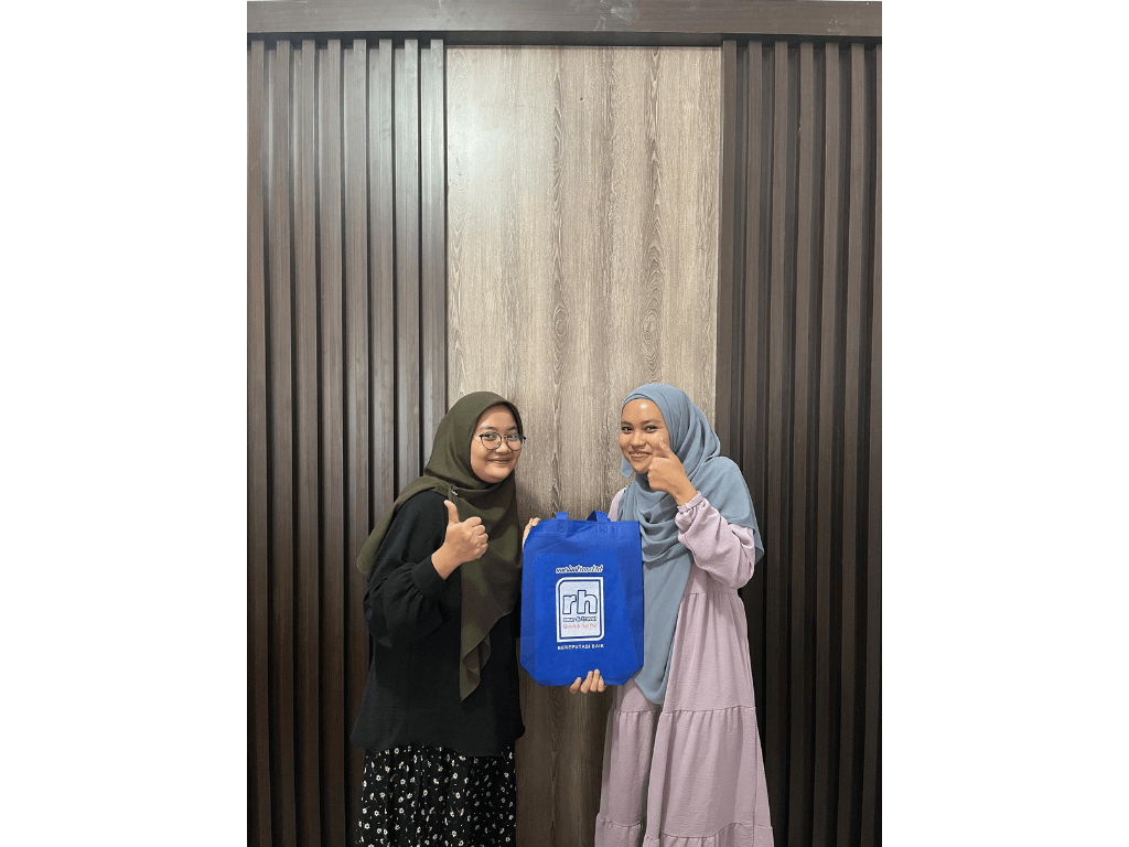 PT Kencana Raudhah Travel