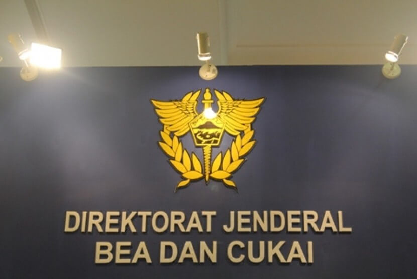 bea cukai aaaa.jpg