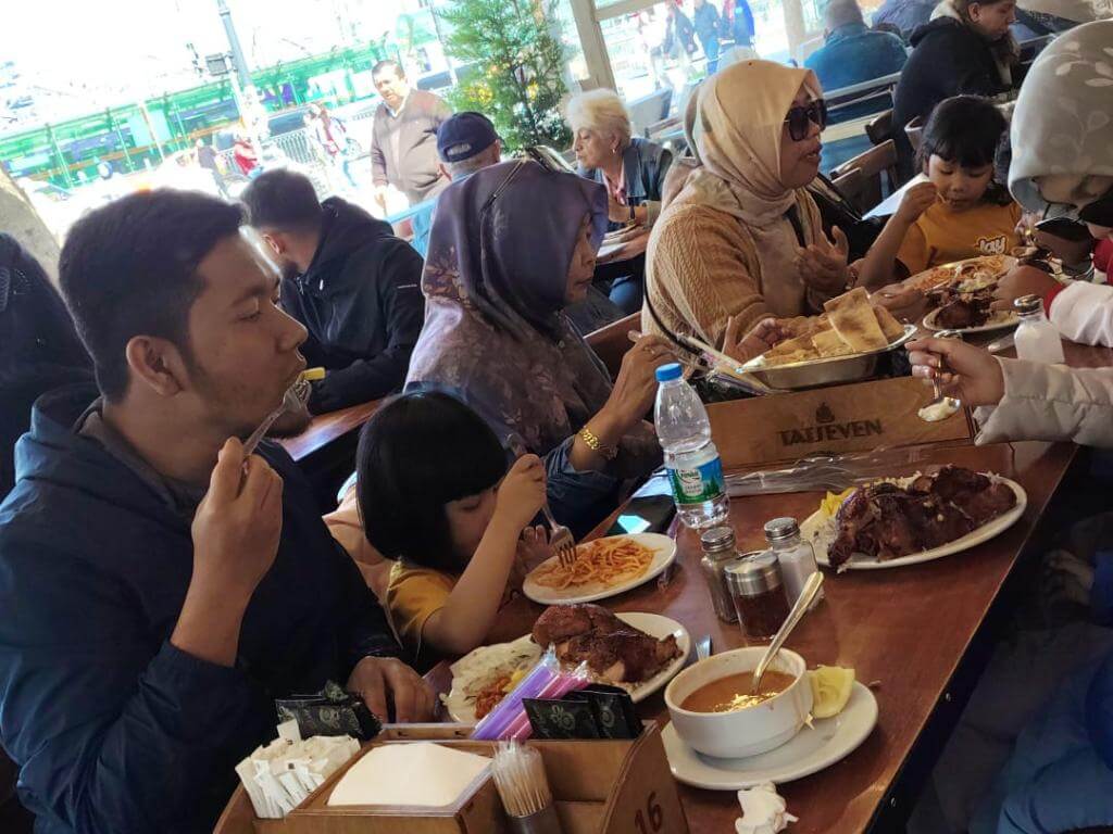 PRIVATE TURKIYE 4D 04 APRIL 2025 MUSLIMTRAVEL.ID