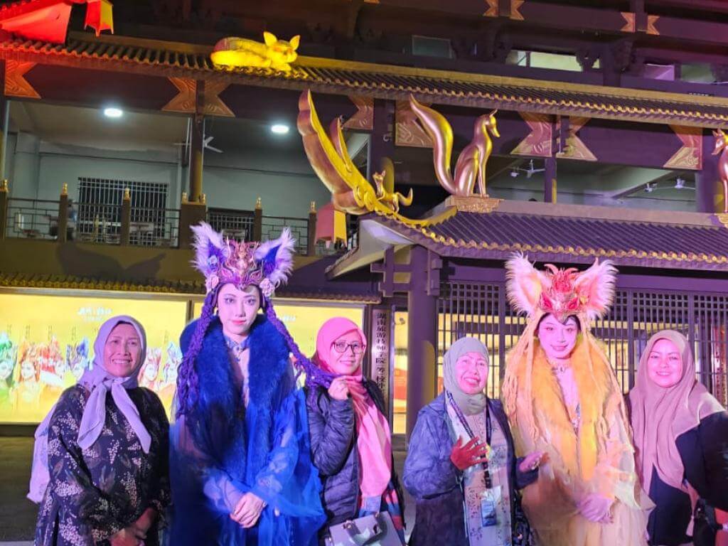 ZHANGJIAJIE FENGHUANG CHONGQING 06-14 APRIL 2025