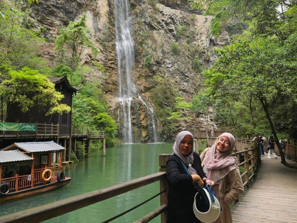 ZHANGJIAJIE FENGHUANG CHONGQING 06-14 APRIL 2025