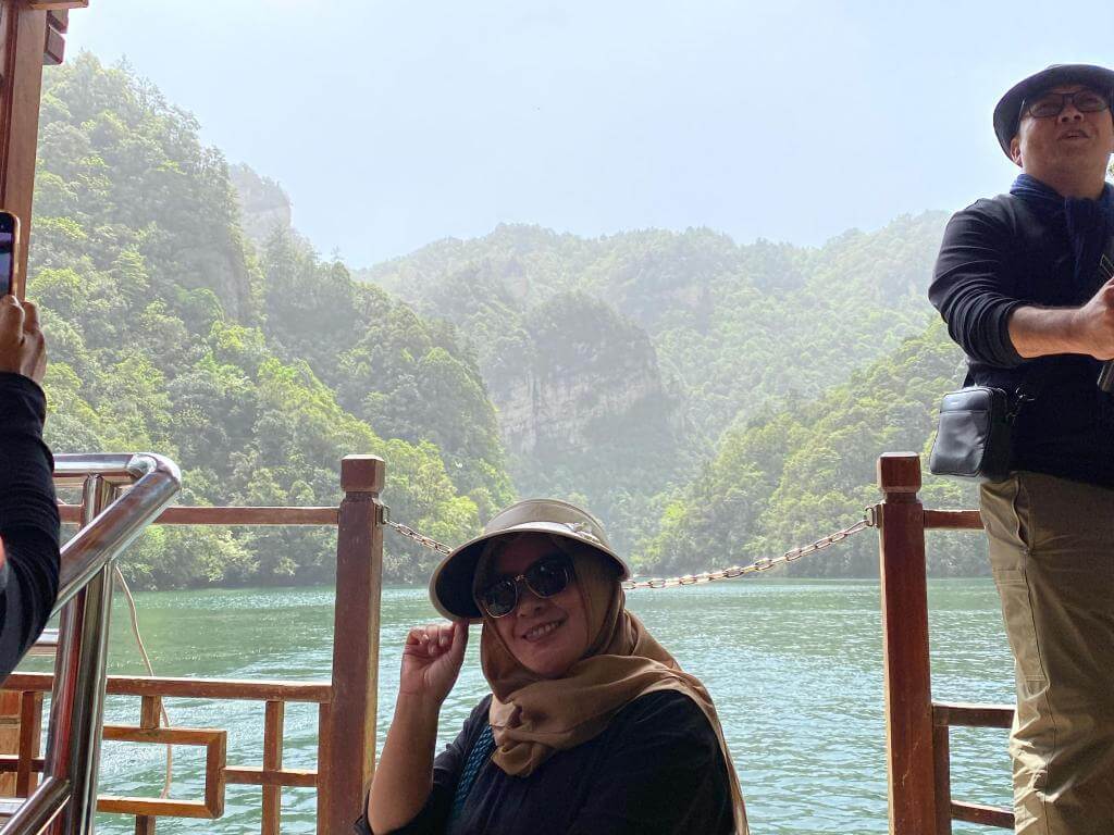 ZHANGJIAJIE FENGHUANG CHONGQING 06-14 APRIL 2025