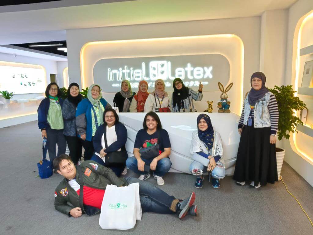 ZHANGJIAJIE FENGHUANG CHONGQING 06-14 APRIL 2025 MUSLIMTRAVEL.ID