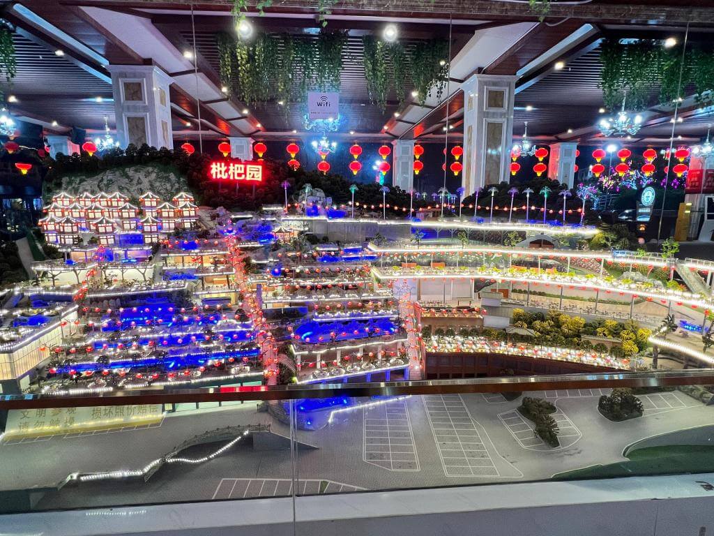 ZHANGJIAJIE FENGHUANG CHONGQING 06-14 APRIL 2025 MUSLIMTRAVEL.ID