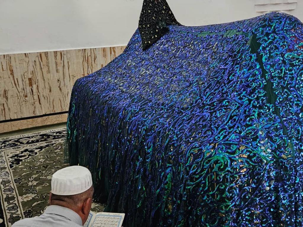 chongqing guangzhou shenzhen 17-24 april 2025