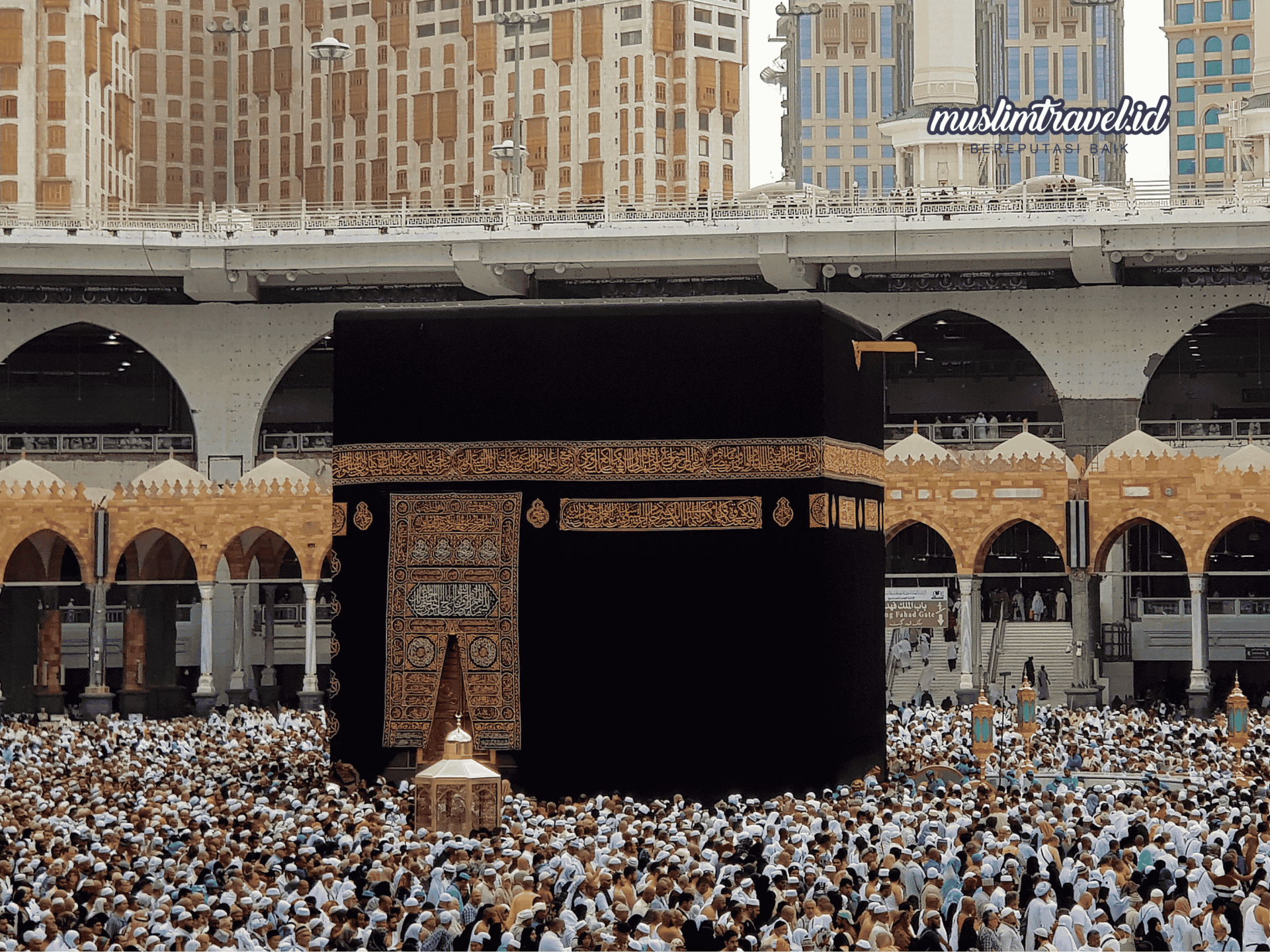 Flyer paket Produk New Umrah 2025 (WEB) (10).png