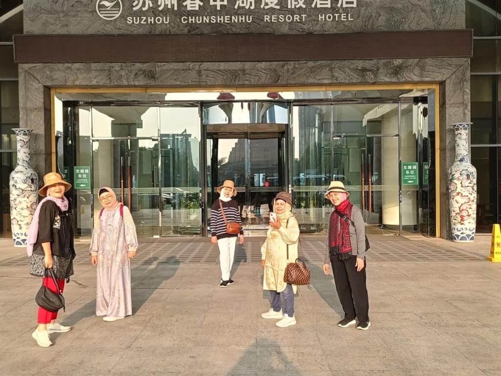 Beijing shanghai 24 mei 2025 muslimtravel.id