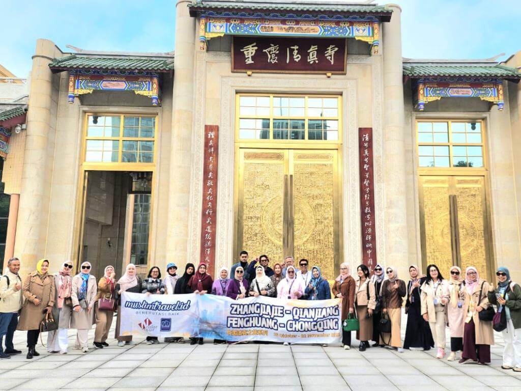 zhangjiajie fenghuang chongqing 26 oktober 2025