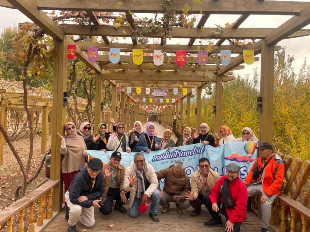 xinjiang muslimtravel.id november 2025