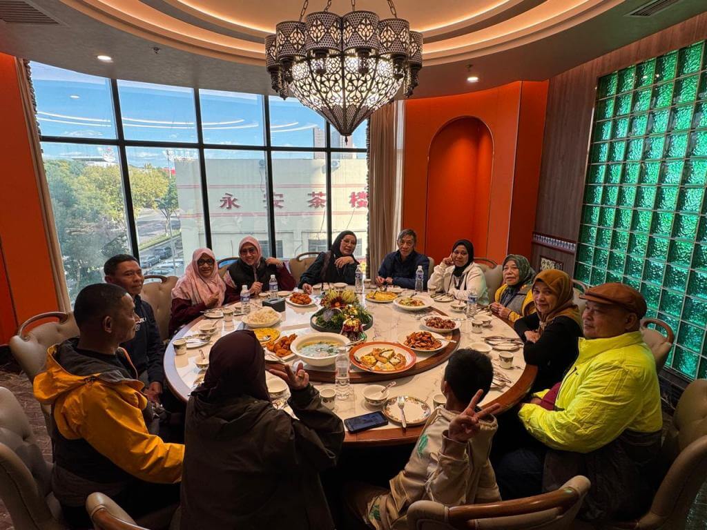 beijing shanghai suzhou hangzhou muslimtravel.id