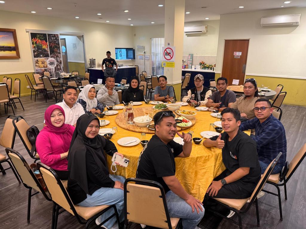 PRIVATE SINGAPORE - KUALA LUMPUR MUSLIMTRAVEL.ID