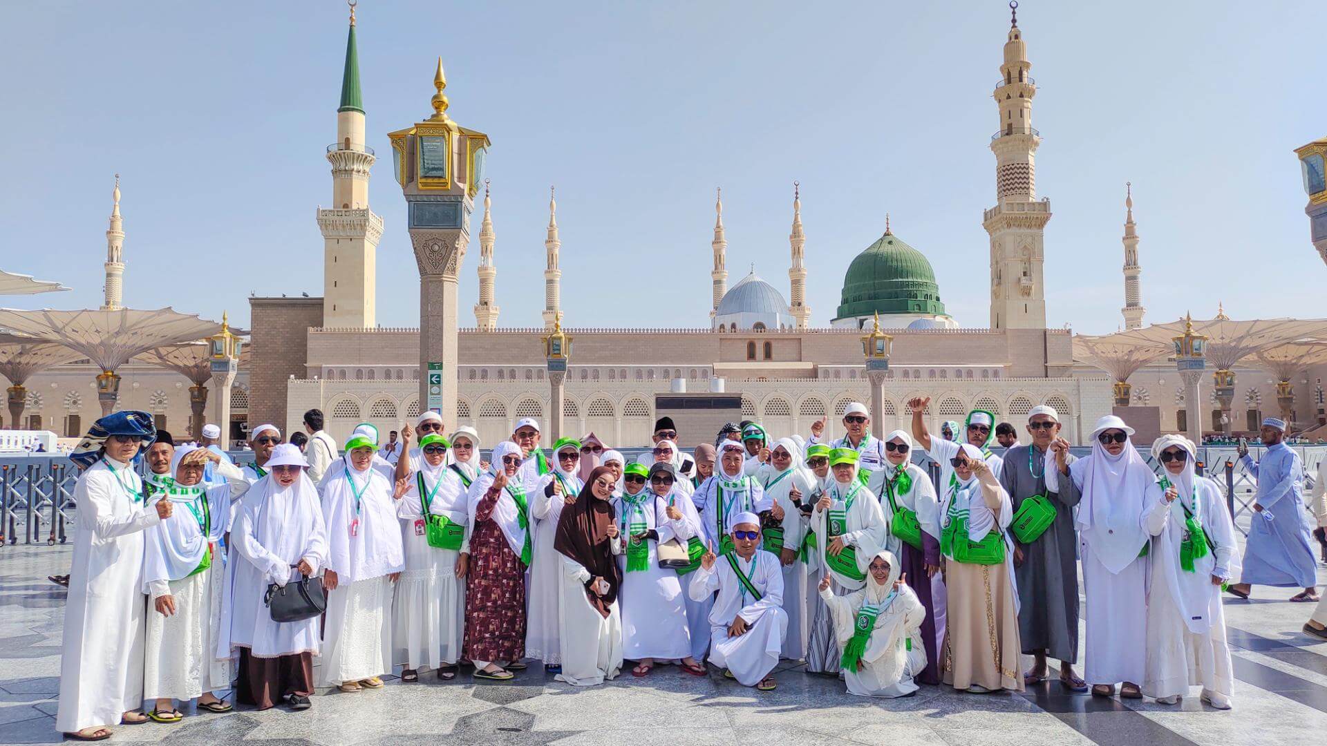 ashshiddiqtours.co.id
