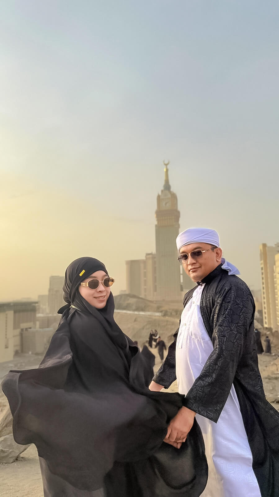 ashshiddiqtours.co.id