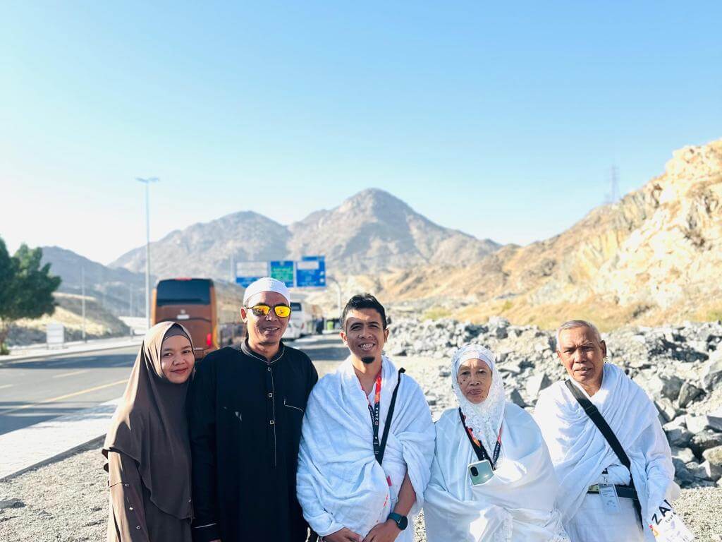 UMRAH APRIL