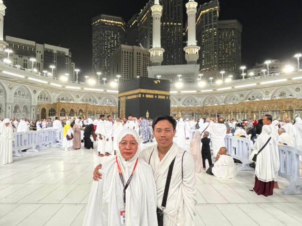 UMROH ZARA TOUR & TRAVEL