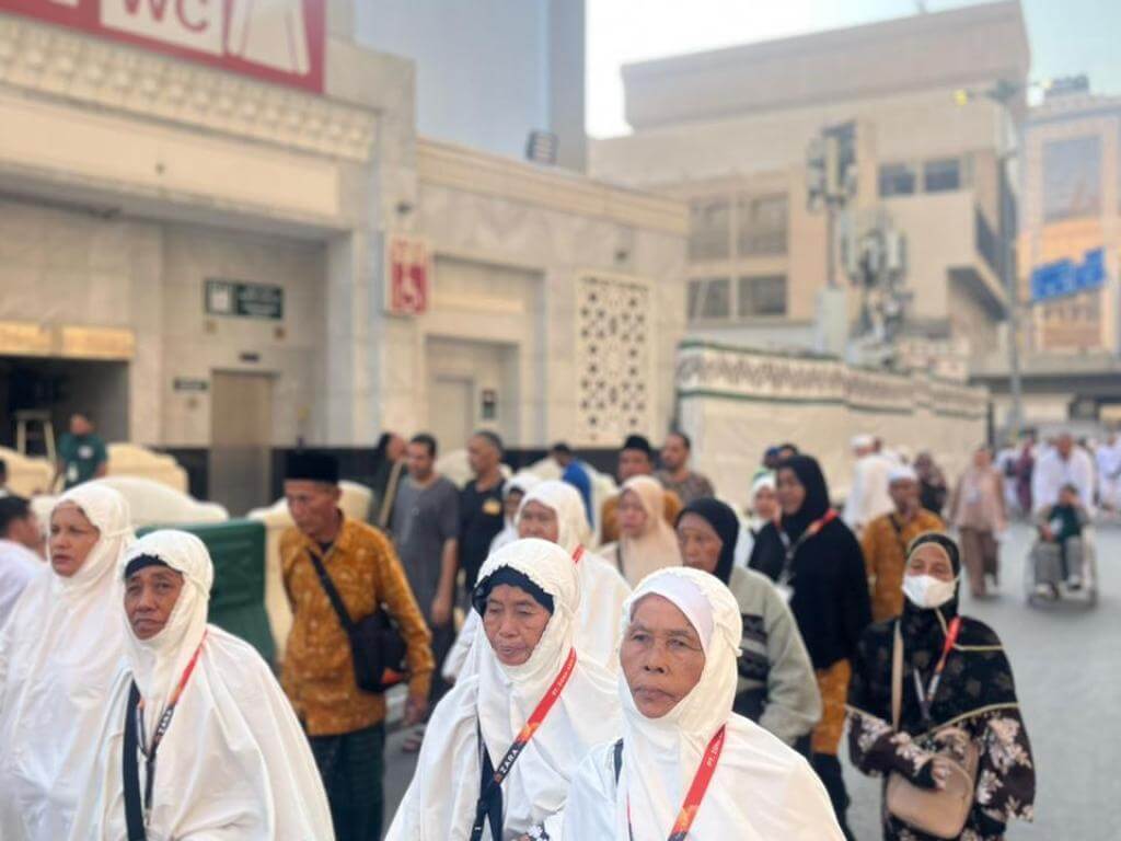 UMROH ZARA TOUR & TRAVEL