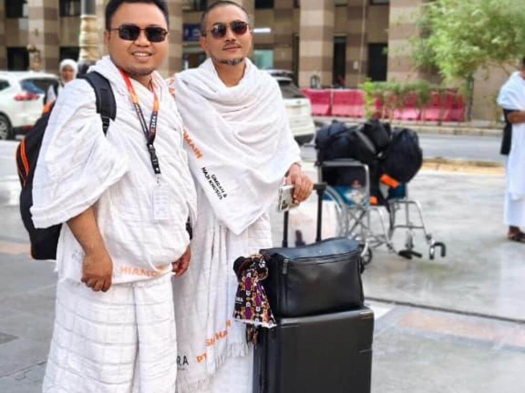 UMROH ZARA TOUR & TRAVEL