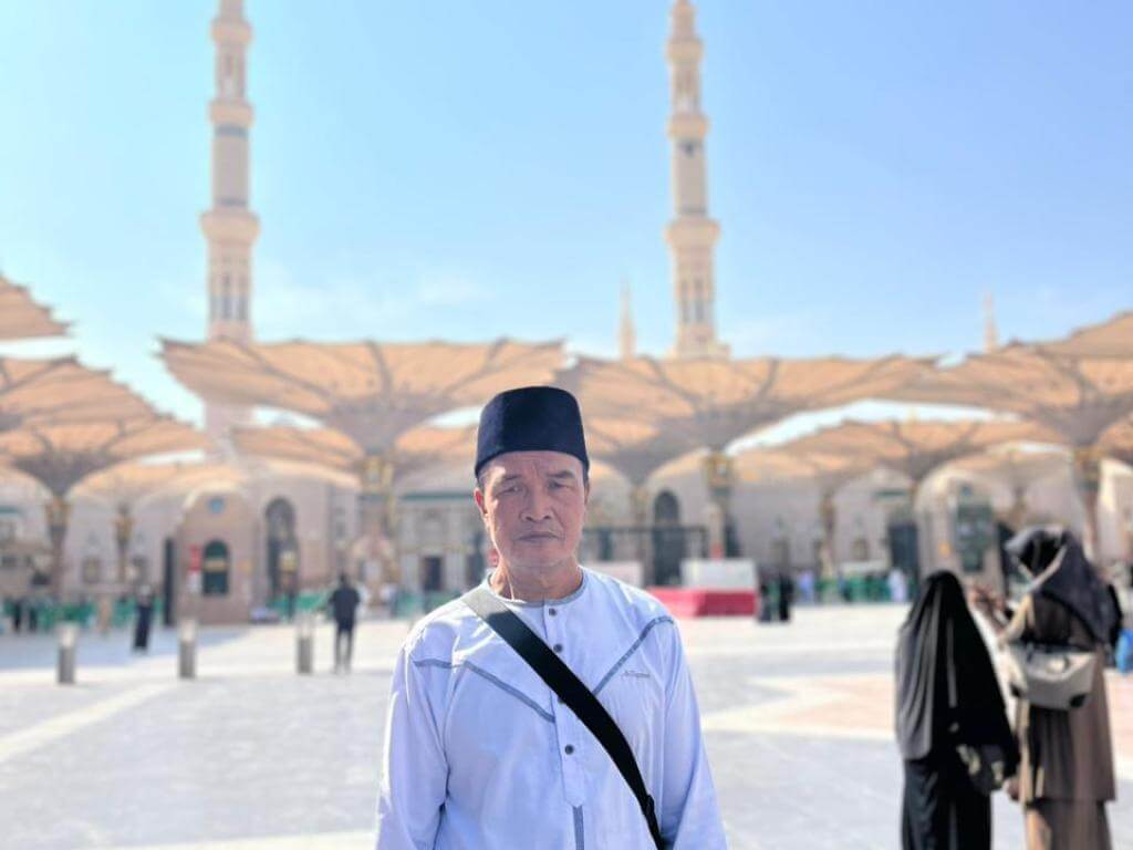 UMROH ZARA TOUR & TRAVEL