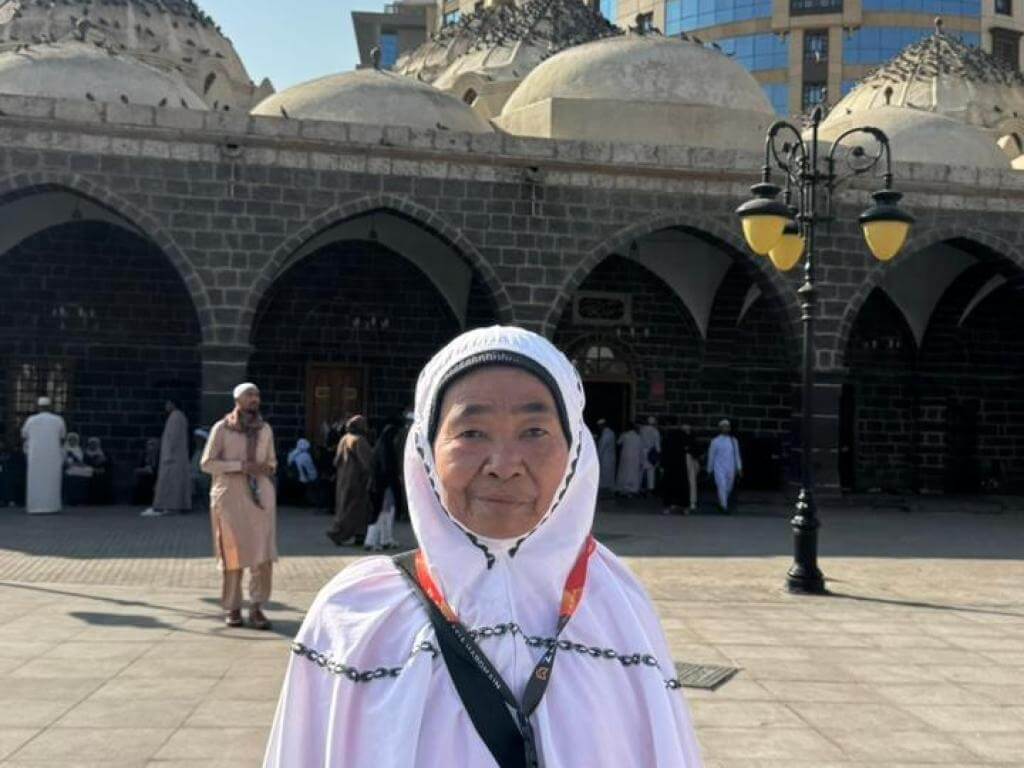 UMROH ZARA TOUR & TRAVEL