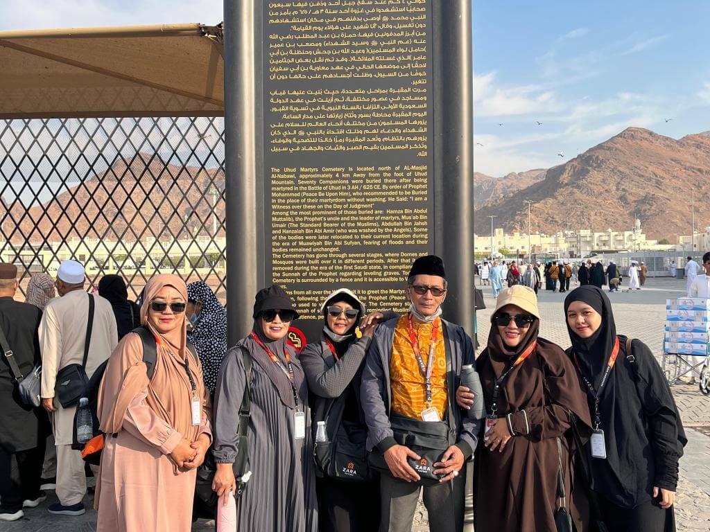 UMROH ZARA TOUR & TRAVEL