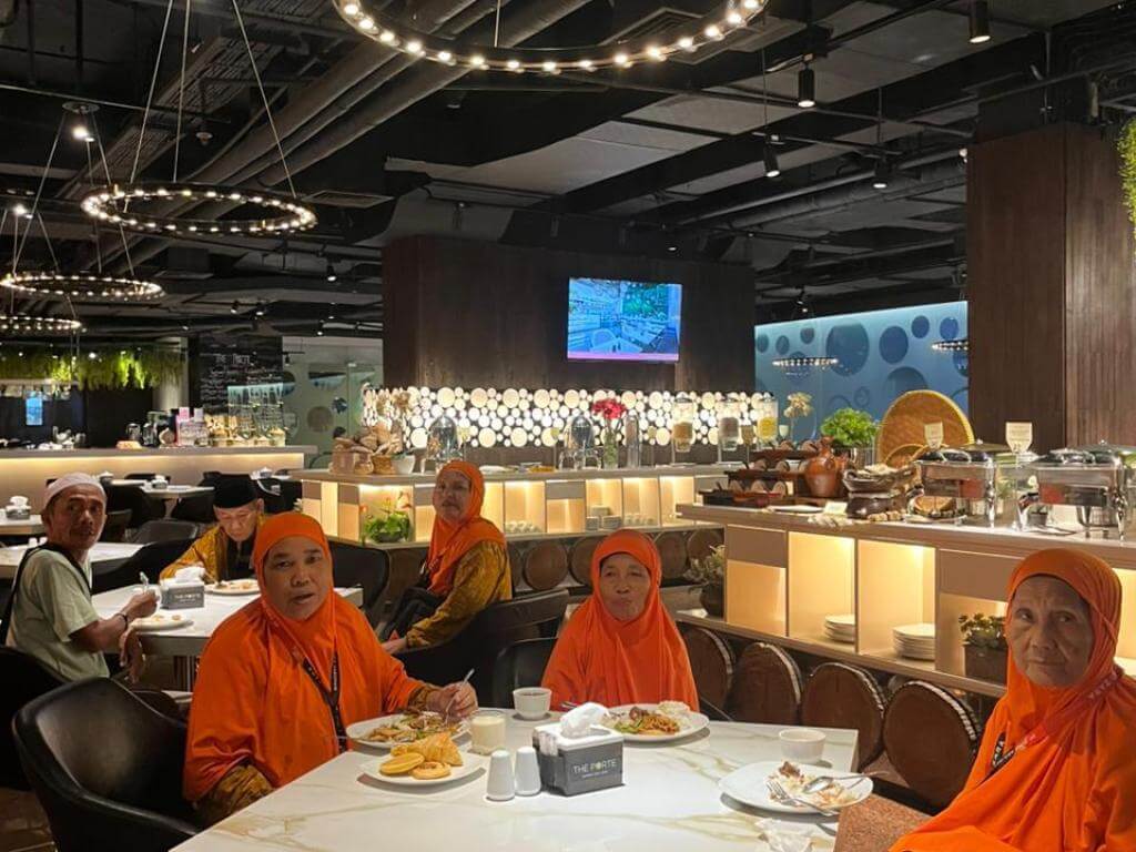 UMROH ZARA TOUR & TRAVEL