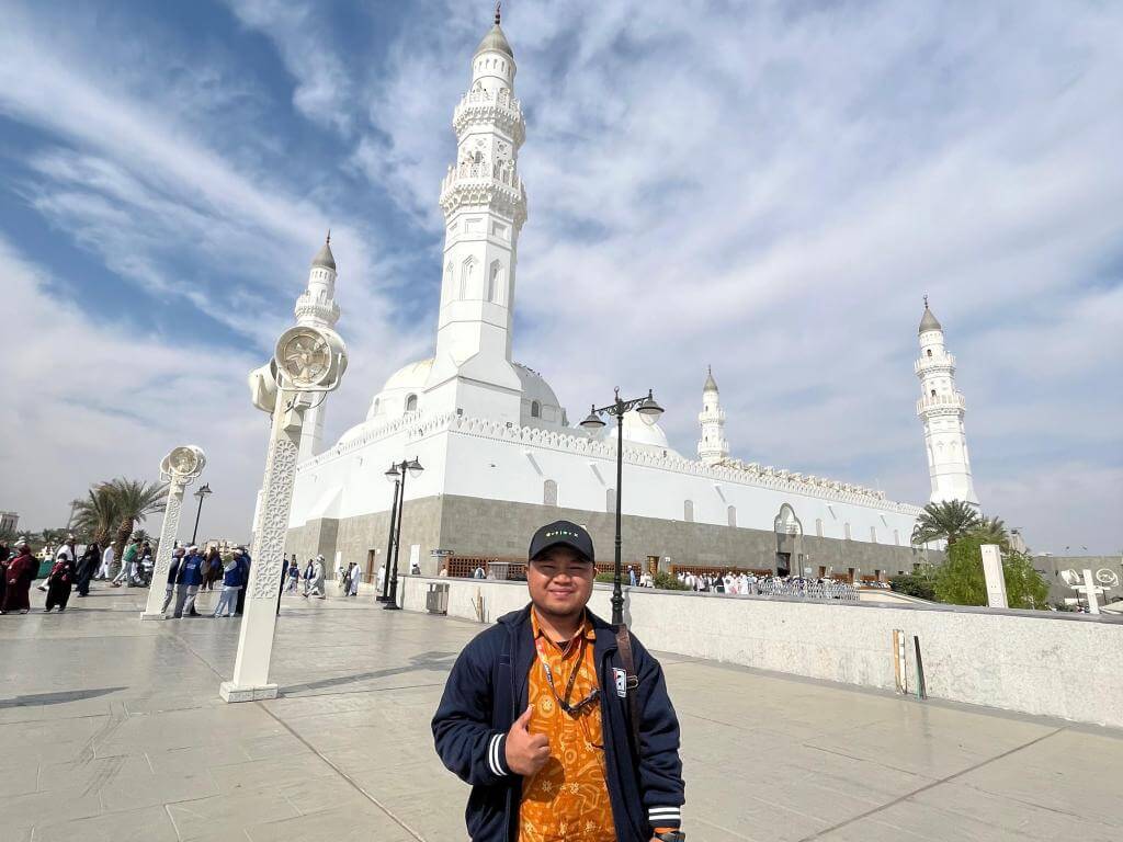 UMROH ZARA TOUR & TRAVEL