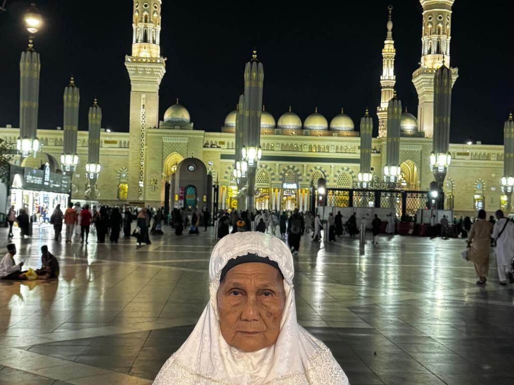 UMROH ZARA TOUR & TRAVEL