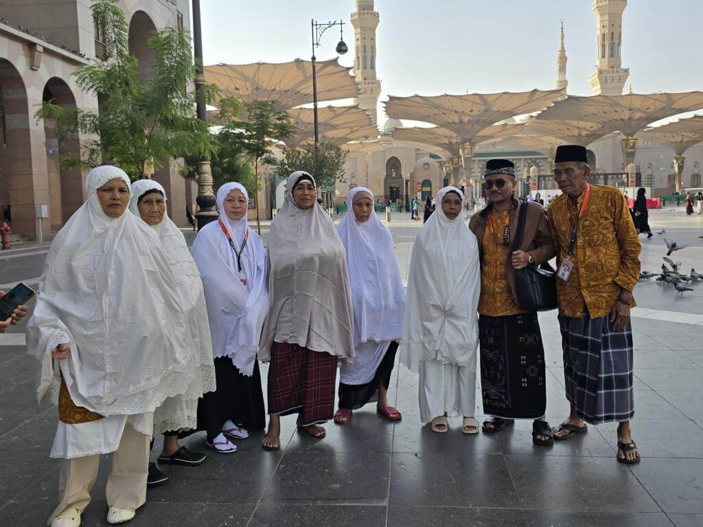 UMROH ZARA TOUR & TRAVEL