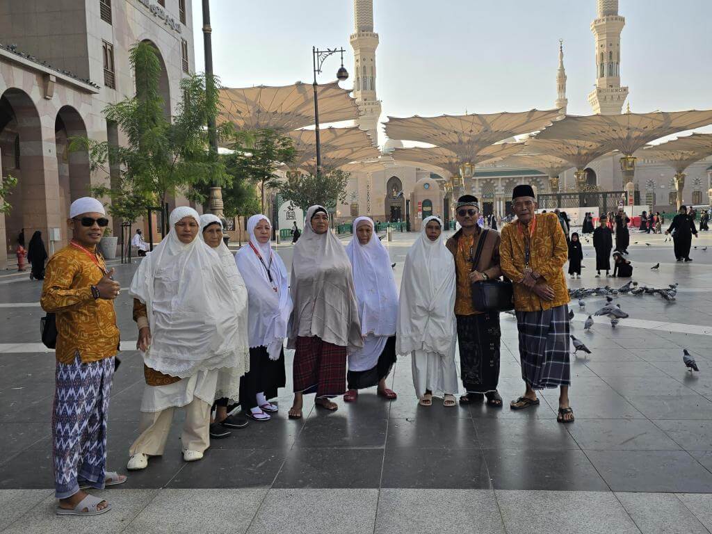 UMROH ZARA TOUR & TRAVEL