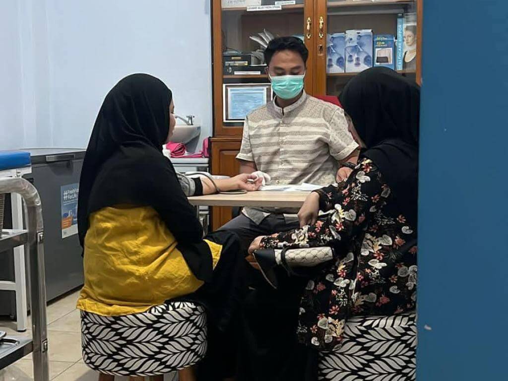 PENGURUSAN VAKSIN MININGITIS JAMAAH AL MUKHTAR