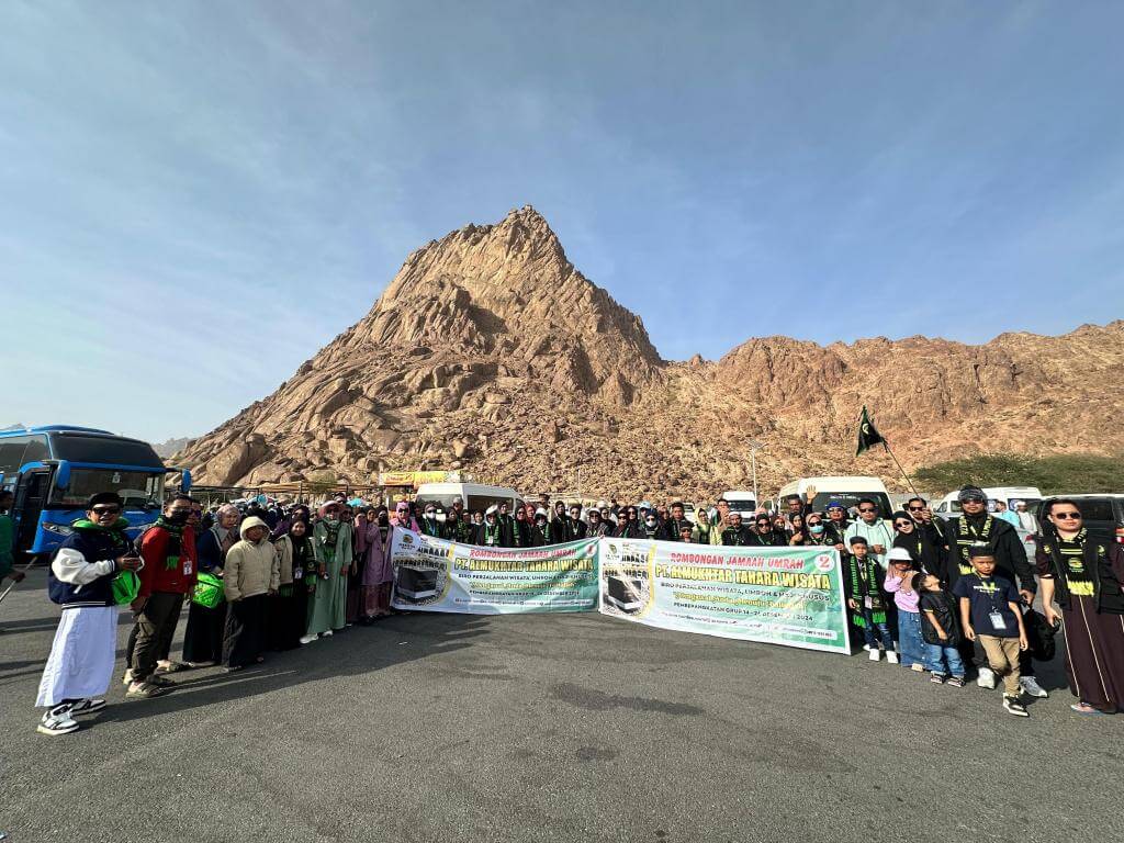 Dokumentasi Jamaah Ziarah Jabal Magnet