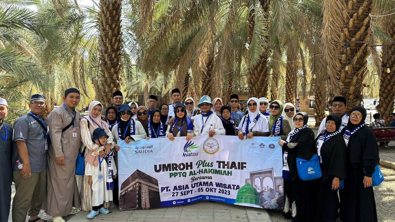 umroh-ramadhan-asiatour.jpg