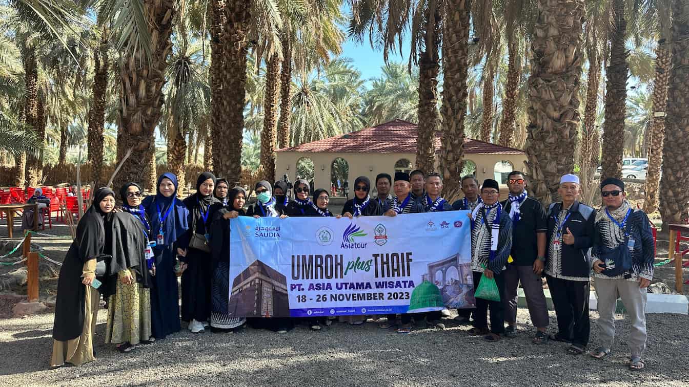 pahala-umrah-di-bulan-ramadhan.jpg