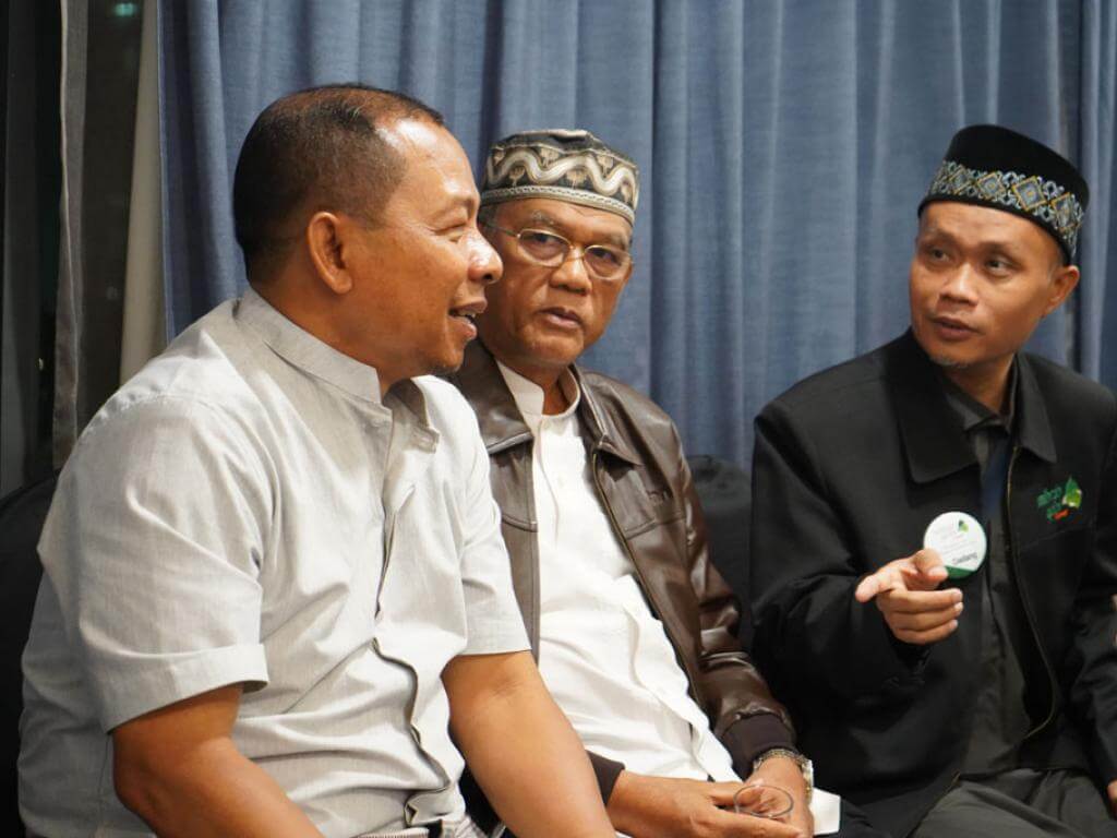 orang tua kami