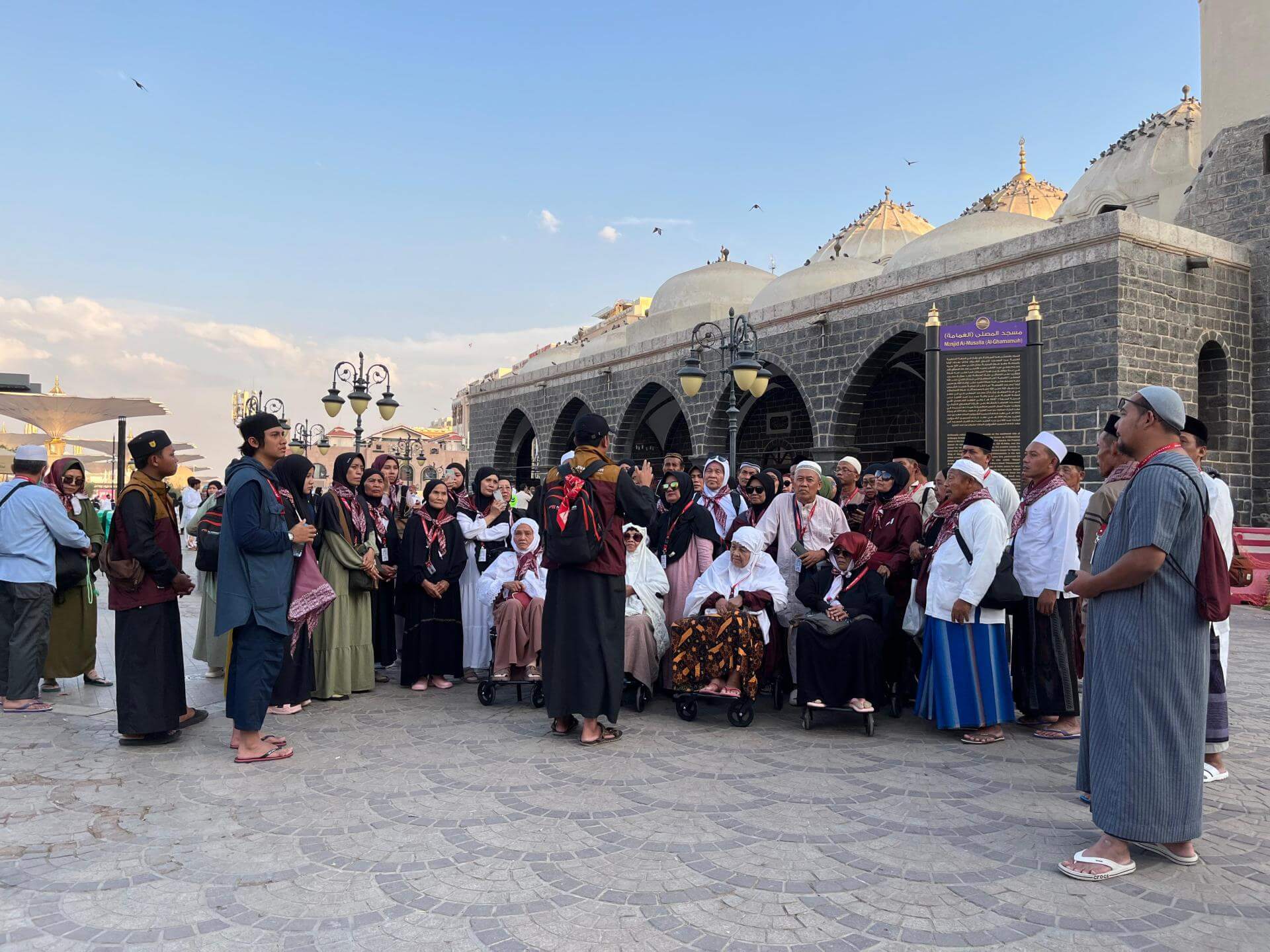 almarwahtour.com