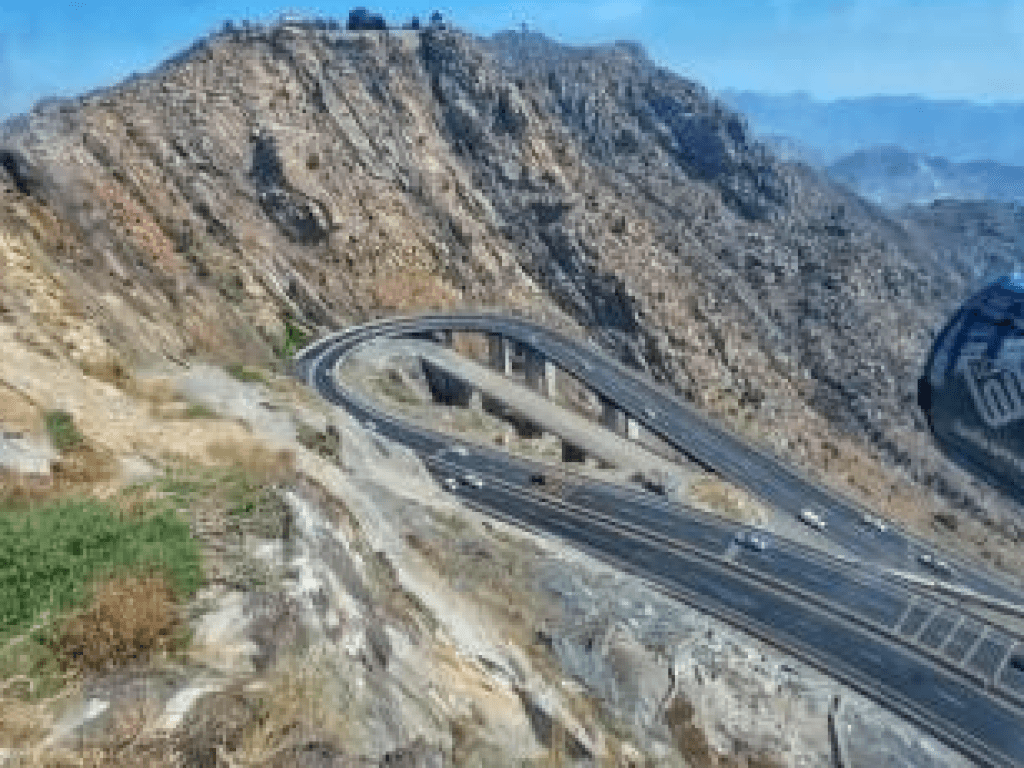 Kawasan Pegenungan & Kereta Gantung Al Hada