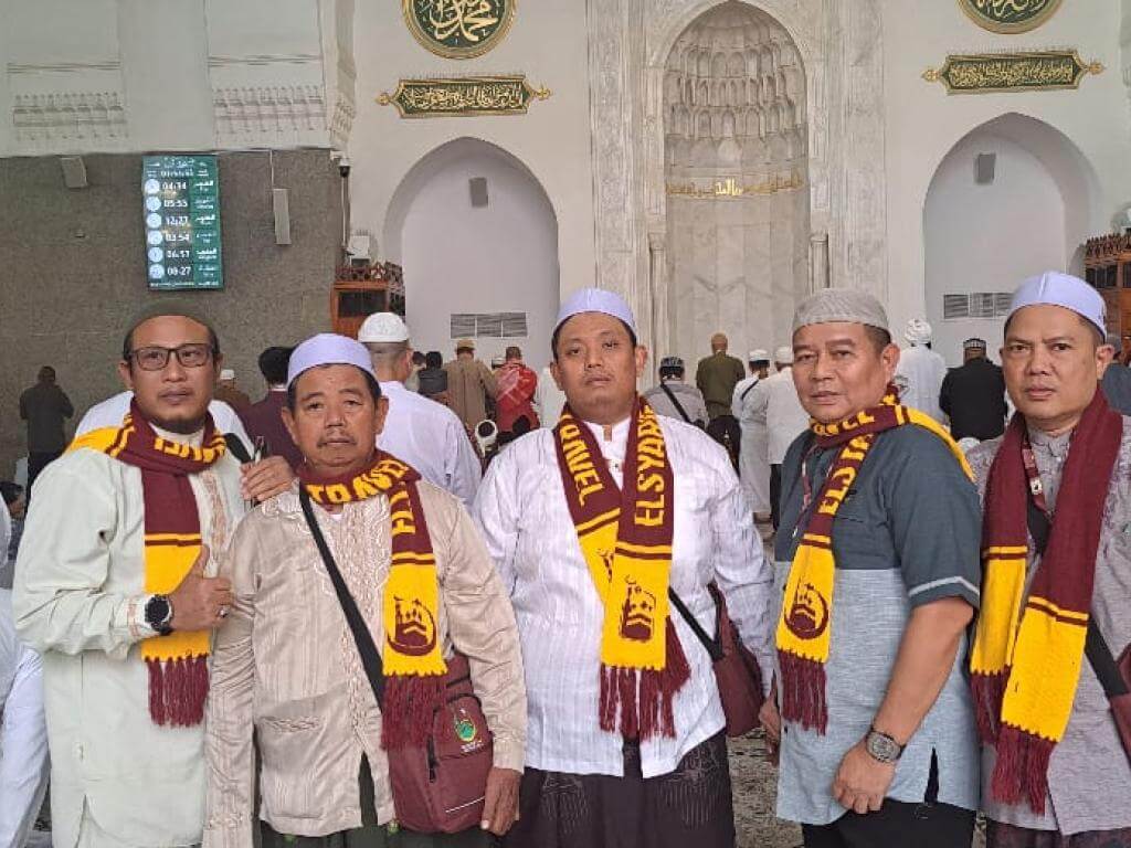 Umroh Plus Malasyia