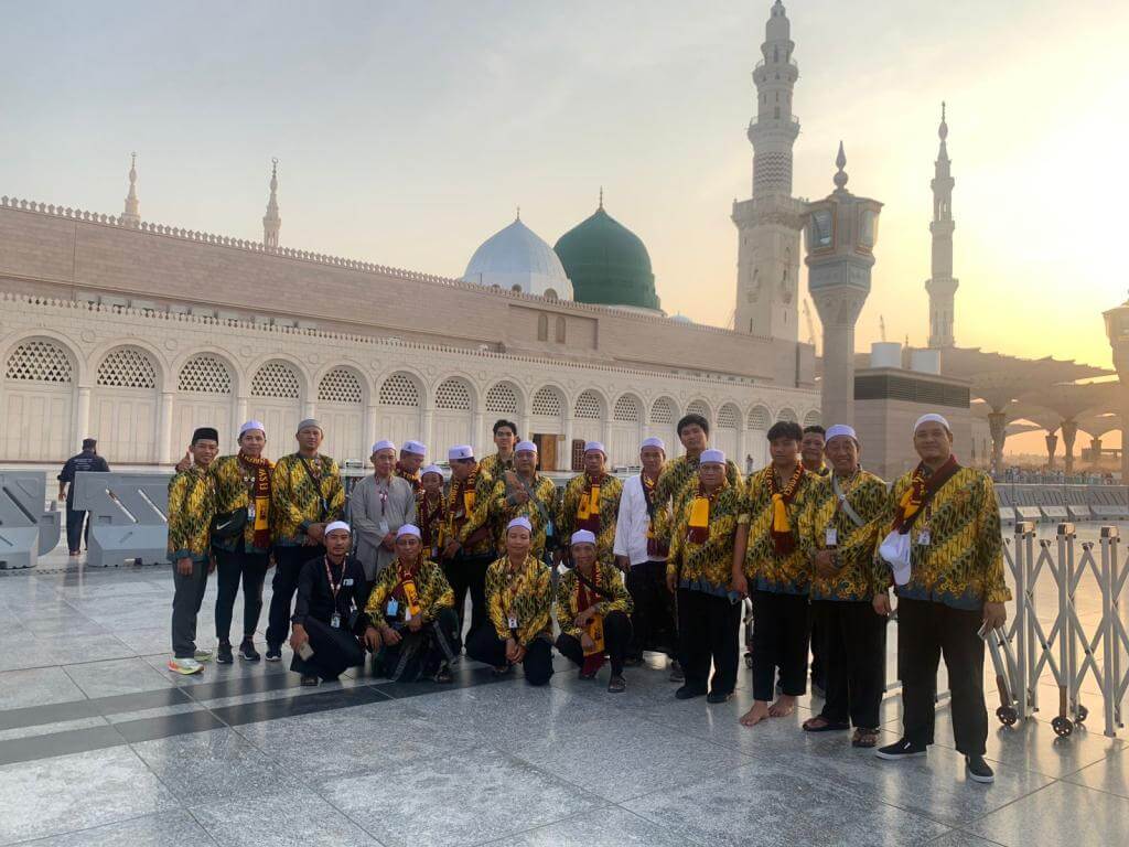 Umroh Elsyarif Bawean