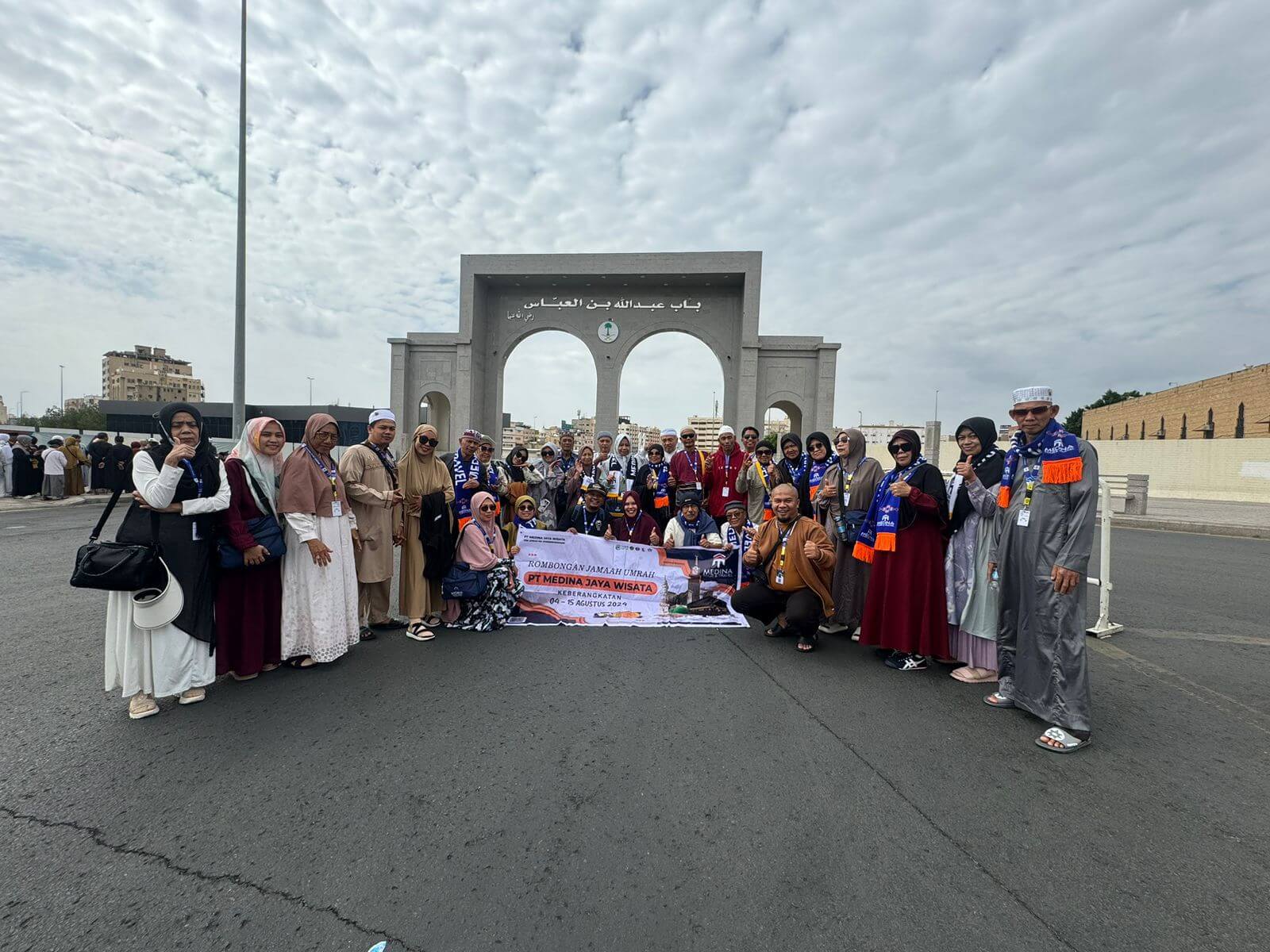 medinatourandtravel.com