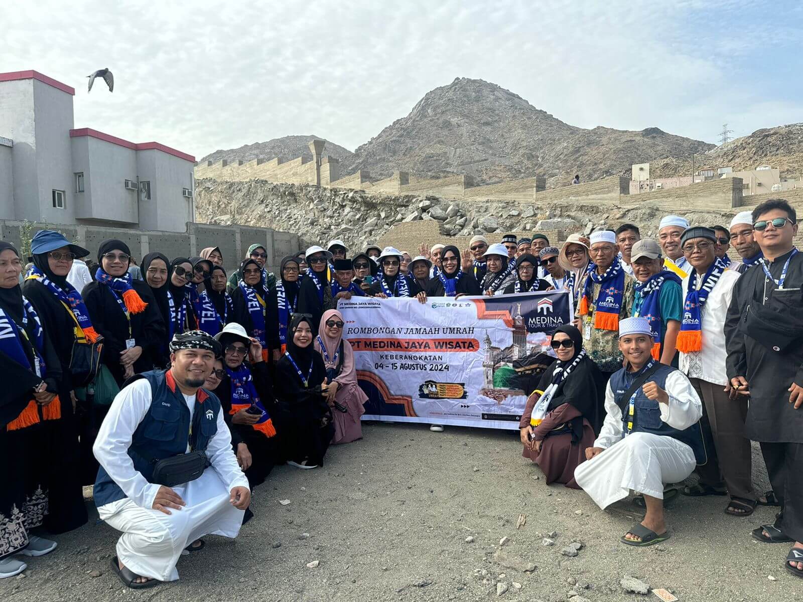 medinatourandtravel.com