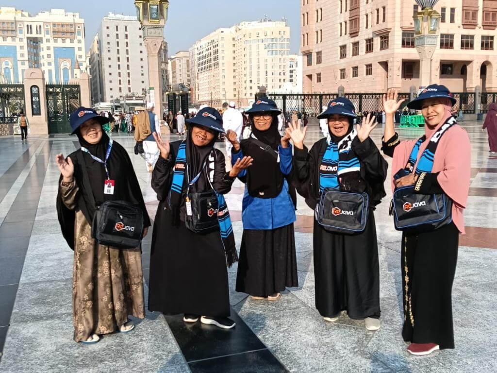 Pelataran Masjid Nabawi