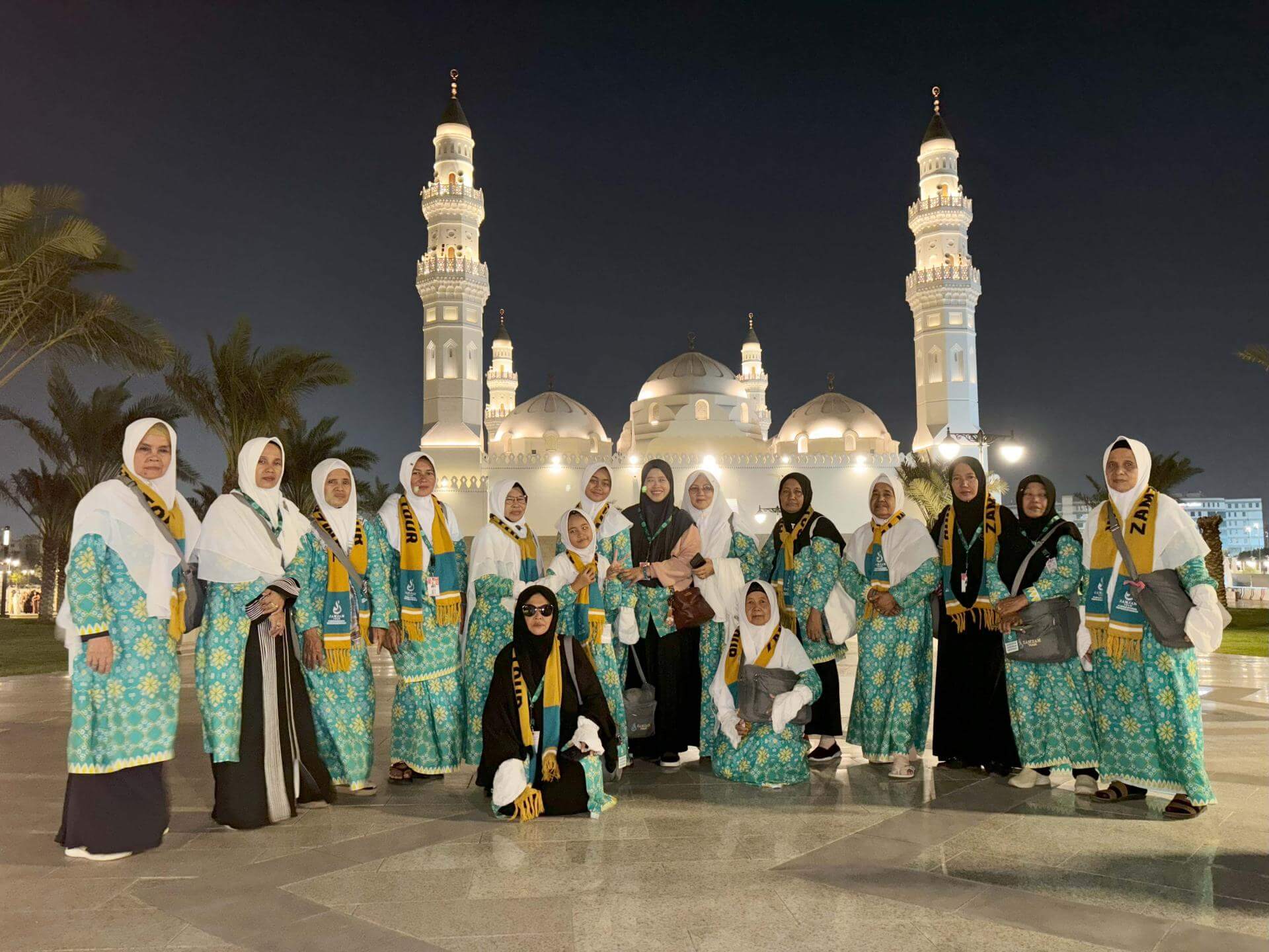 MASJID QUBA.jpg