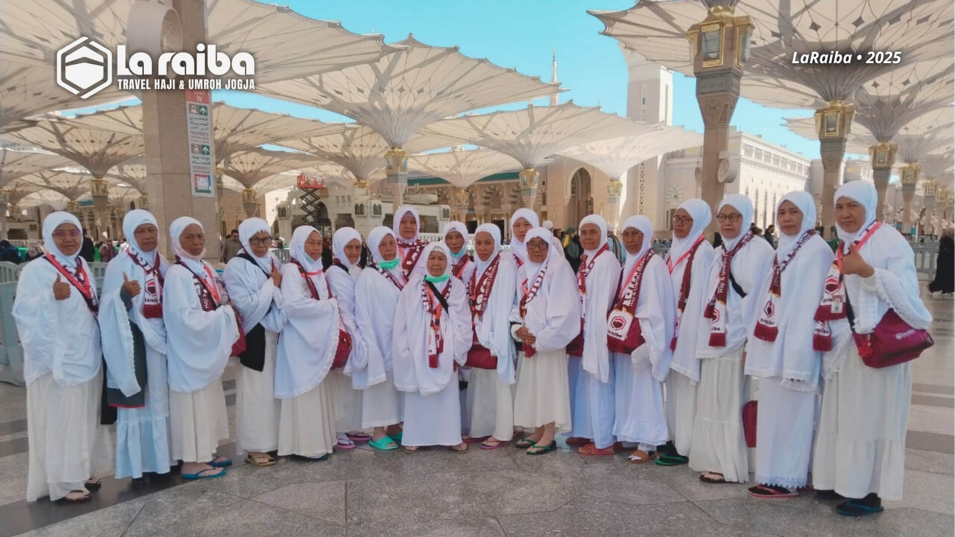 Etika di Tanah Suci Panduan Ibadah Haji & Umrah Lancar dan Berkah.jpg